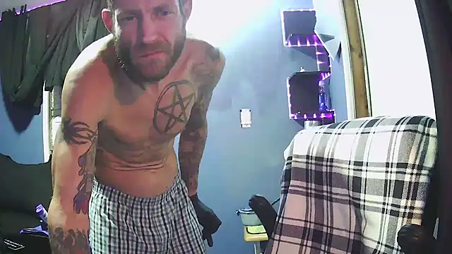 KingCole2390's cam snapshot