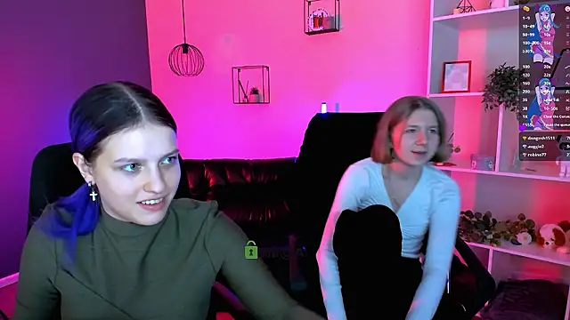 gloria_bubble's cam snapshot