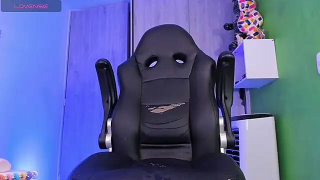 riky_11's cam snapshot