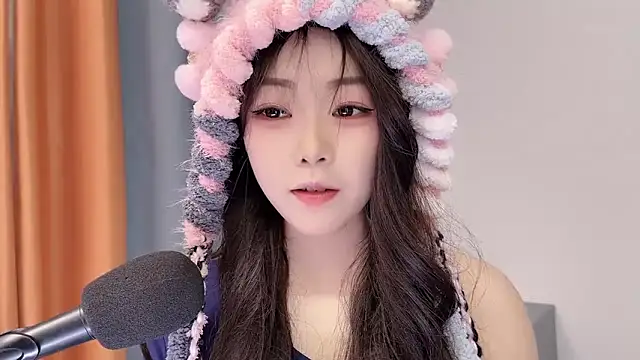 smalldaisy's cam snapshot