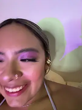 Kylievoos's cam snapshot