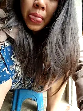 Xiu-L's cam snapshot