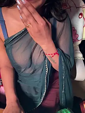 Lucky_Flora's cam snapshot