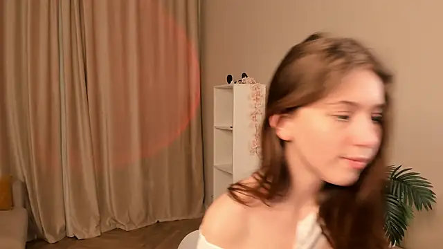 BetteSelbe live sex cam