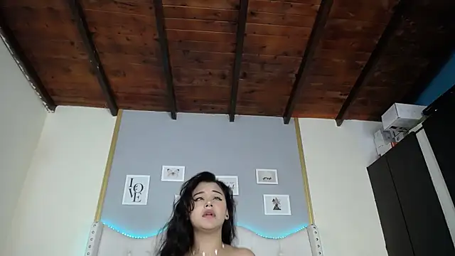 Dante_Ferrara2025's cam snapshot