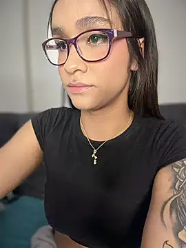 Isabella-Teen's cam snapshot