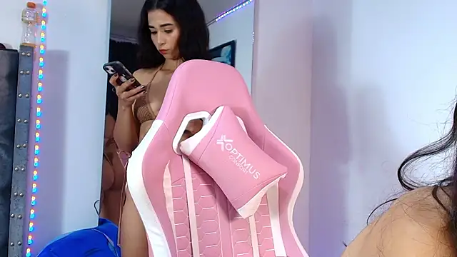 GraceWallace_'s cam snapshot