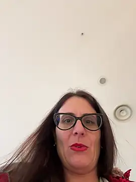 NataKitten live sex cam