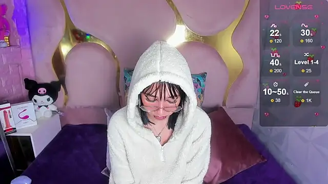 NaniiSisy's cam snapshot