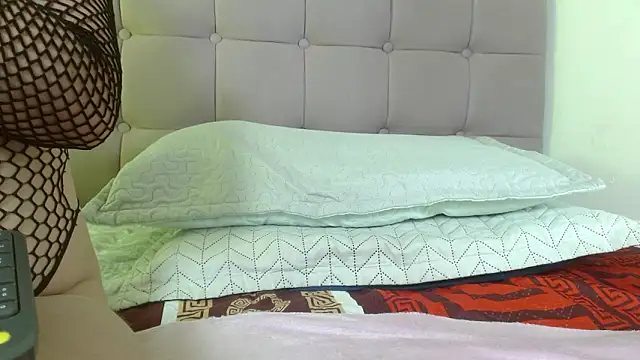 Hellen_starx's cam snapshot