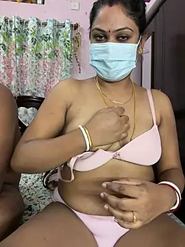 Couplejyoti01's cam snapshot