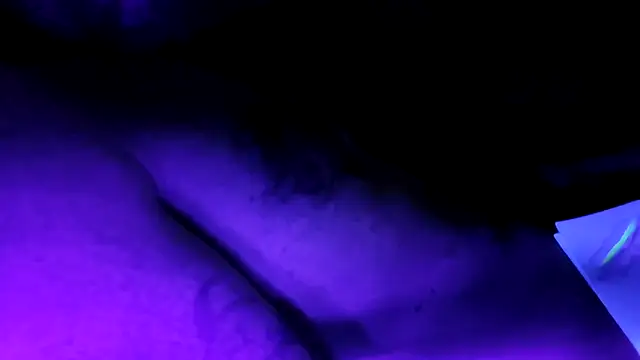 Bi_curious86 live sex cam