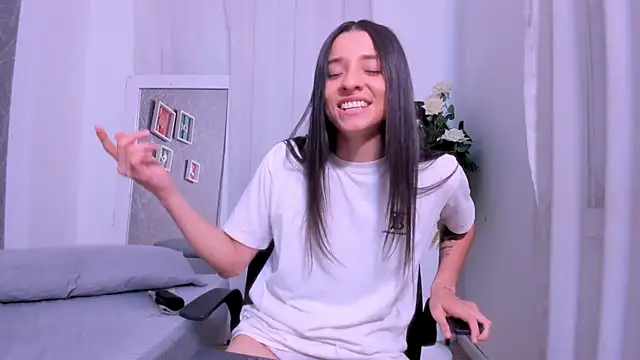 ViictoriiaSaenz's cam snapshot