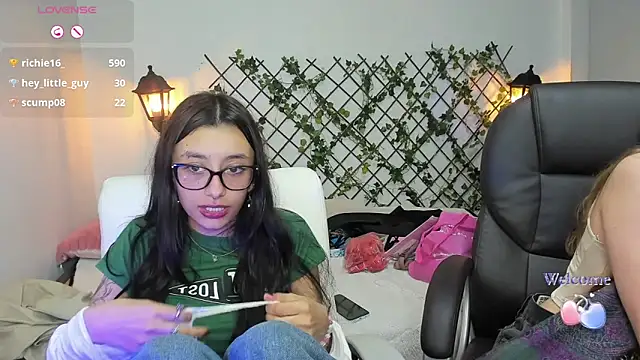 nana__rousse's cam snapshot