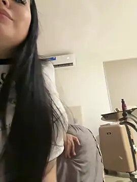 lolaaculaa live sex cam