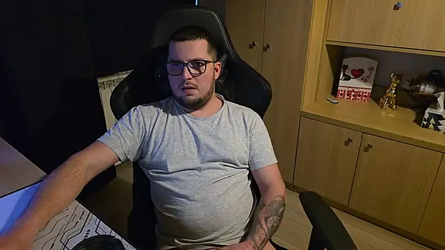 kevinnlovelly's cam snapshot