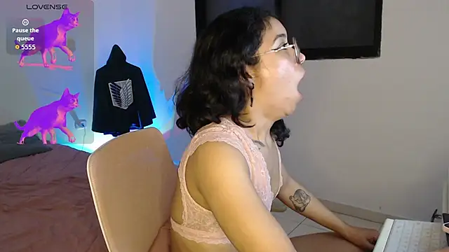 Putaku_San's cam snapshot