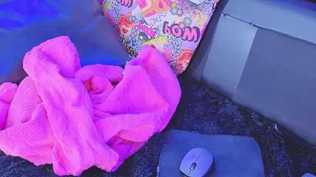 nova_salvatore live sex cam