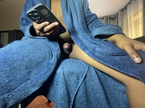 Dicktator16 live sex cam