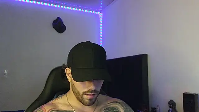 Ades_Lowe live sex cam