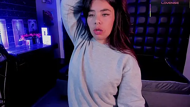 liany_taylor's cam snapshot