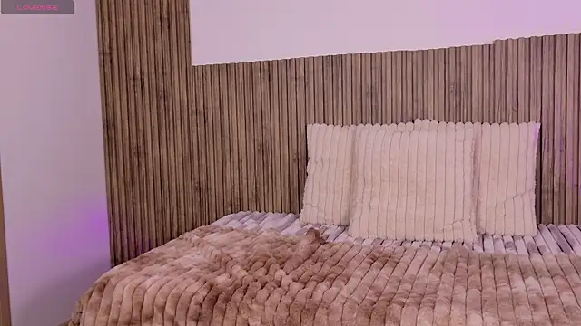 ZoeAniston's cam snapshot