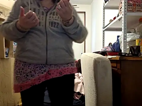 Samantha_Squirt@xh live sex cam