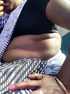 yamini1431's cam snapshot