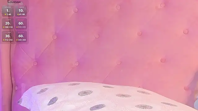 internett_sweetheart's cam snapshot