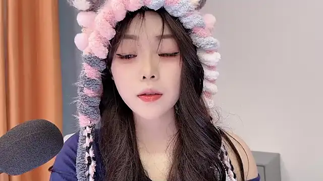 smalldaisy's cam snapshot