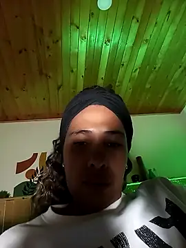 IVONNE_COLLINS33's cam snapshot