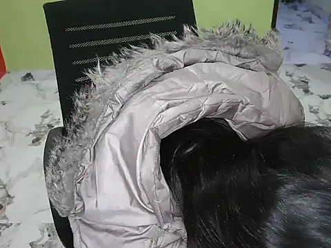 babycharu's cam snapshot