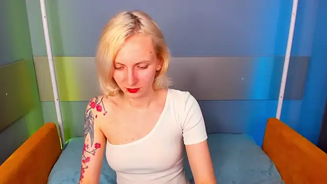 LikiLips's cam snapshot