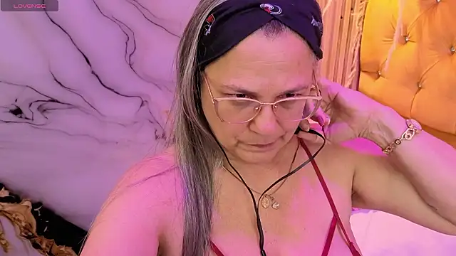 miisevvie_'s cam snapshot