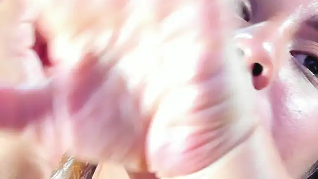 lissa_jhonsoon's cam snapshot