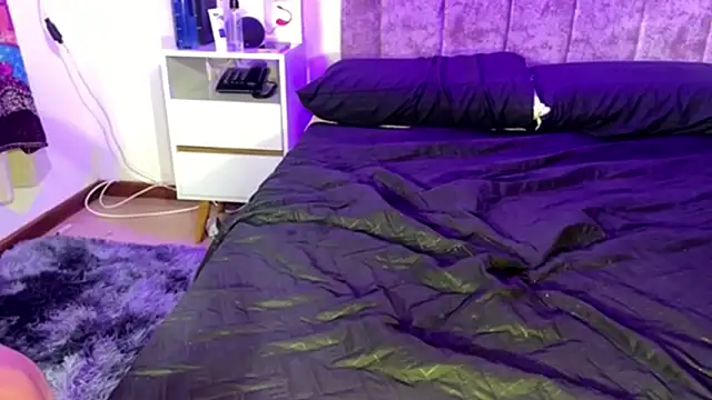 Kathika1's cam snapshot