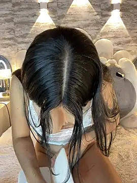 _MadiLee_ live sex cam