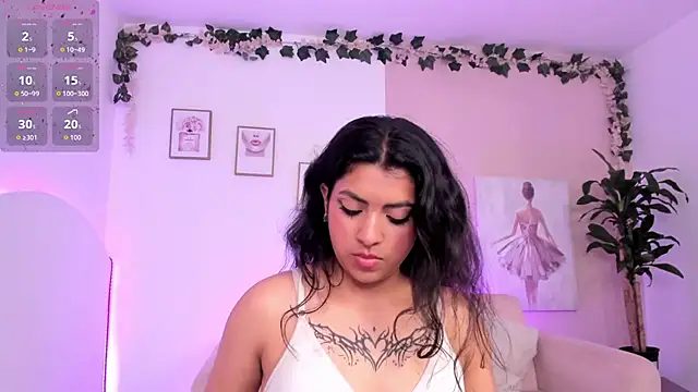 Julie_devani's cam snapshot