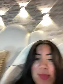 _MadiLee_'s cam snapshot