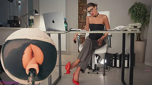 art_porno's cam snapshot