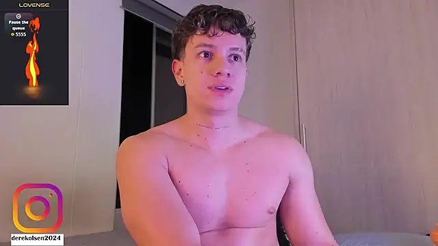 DerekOlsen live sex cam