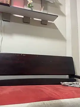 Noamilk live sex cam