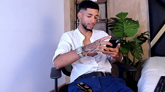 Thiagoferreti live sex cam