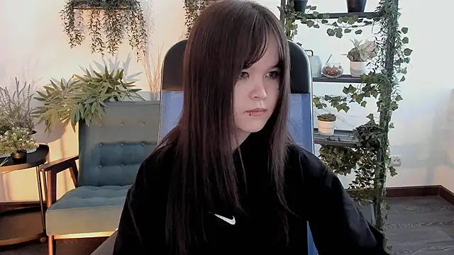 Elainebeness's cam snapshot