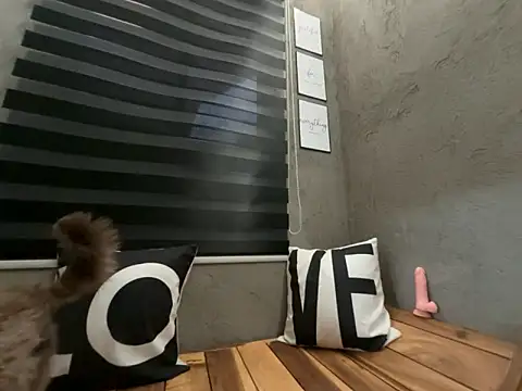 wild_apple69's cam snapshot