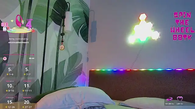 RubyValen live sex cam