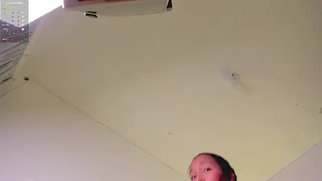 Nia13's cam snapshot