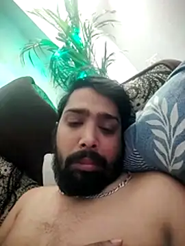 Ajju121092 live sex cam