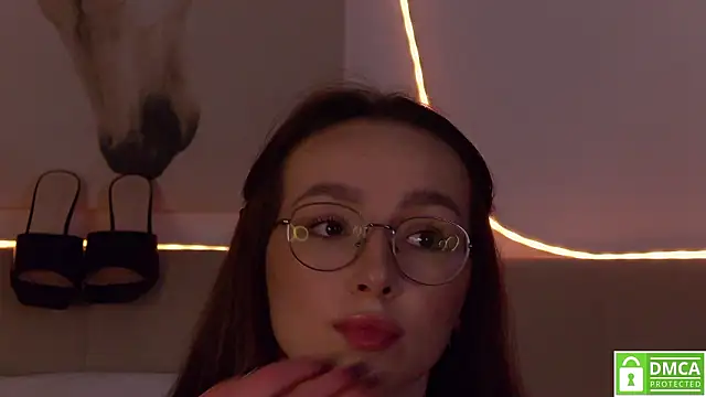 Emily_Simon's cam snapshot