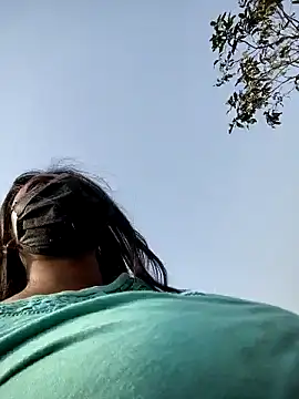 Ishu_Lovee's cam snapshot